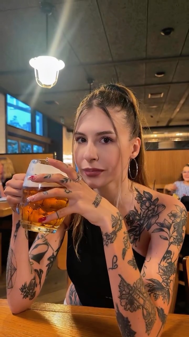 Pošli video tomu, čo si ľúbi dať pivko 🍻 
*A keďže stále platí naša akcia 2,50€ za jedno veľké čapované pivo po 16:30 dnes, v sobotu a aj v nedeľu, zoberte frajera / muža / kamoša, nech si dopraje! 🙌🏼🤣

#spilka #spilkarestaurant #pivo